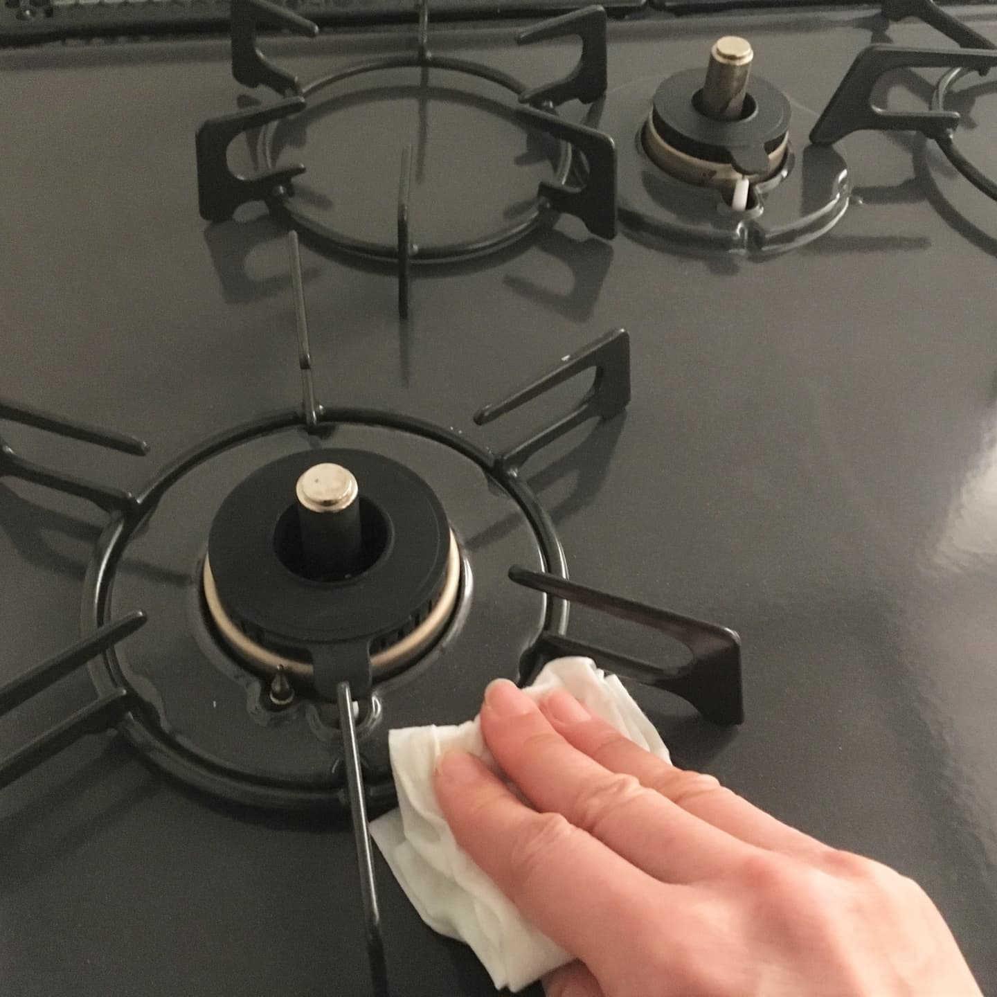 ガスコンロ清掃最終仕上げ